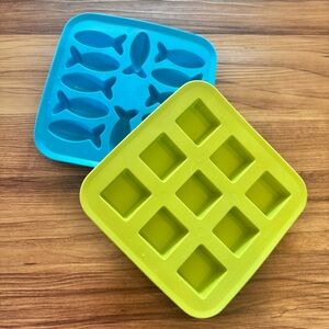 IKEA Blue and Green Silicone Ice Cube Trays
